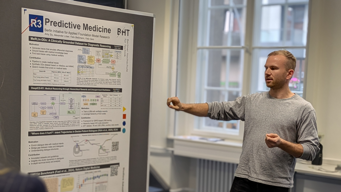 Jan Frick at DFG FIP Workshop Jan Frick presenting a poster at a DFG FIP Workshop
